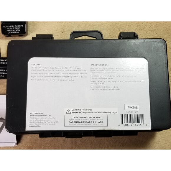 Insignia Travel Converter & 5 Adapter Plugs + Case Color Black NS-MTC1875 - Picture 12 of 12